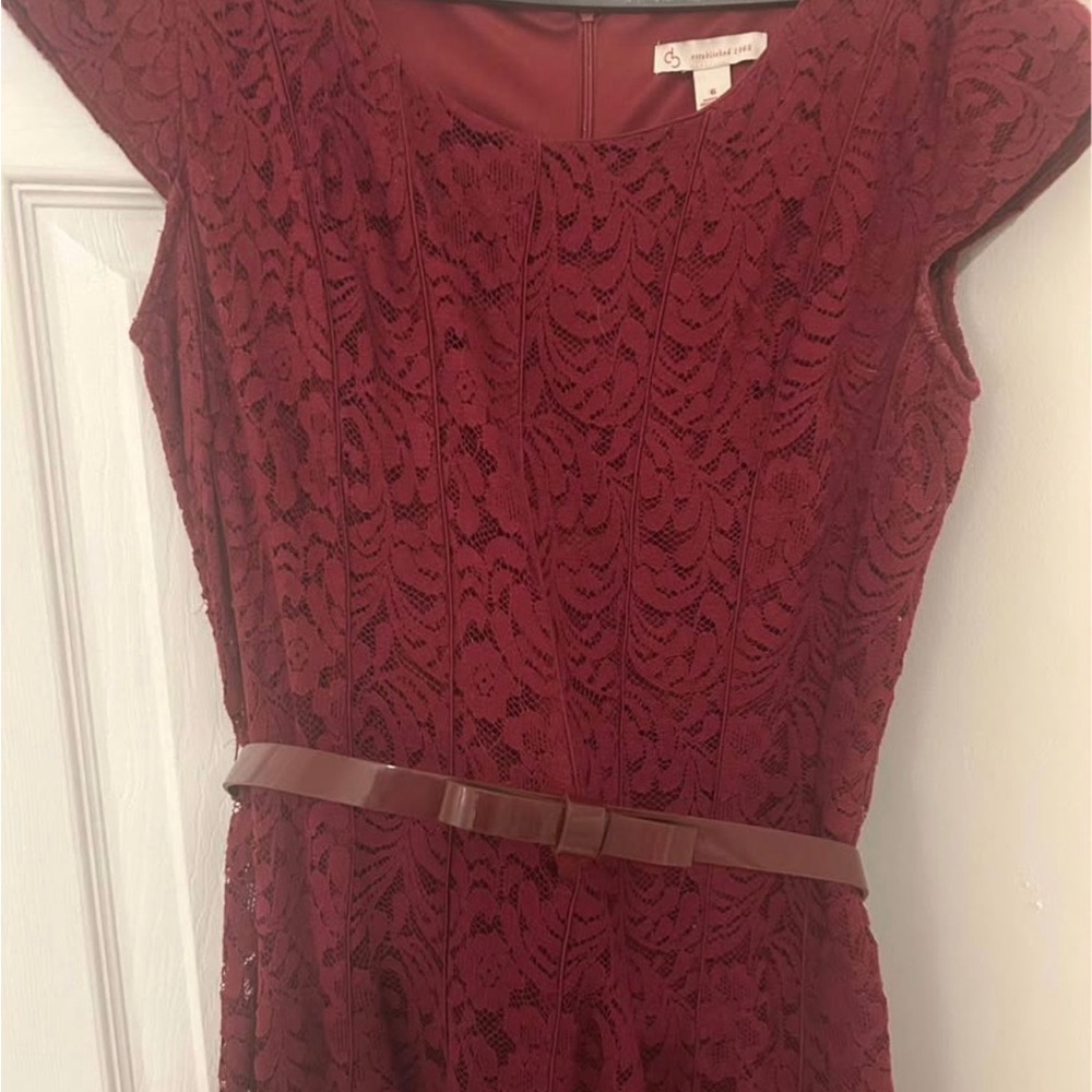 Elegant Lace Burgundy Dress